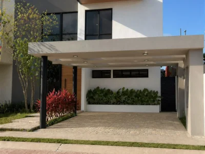 Casa en venta via Cumbres